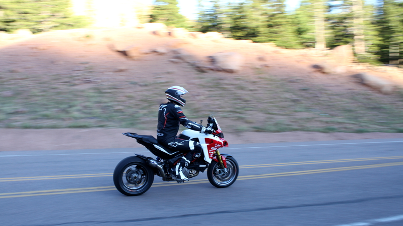 Illustration for article titled The Pikes Peak International Hill Climb Is The No-Nonsense Racing We Deserve